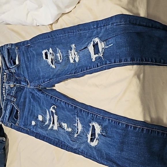 American eagle - Picture 2 of 4